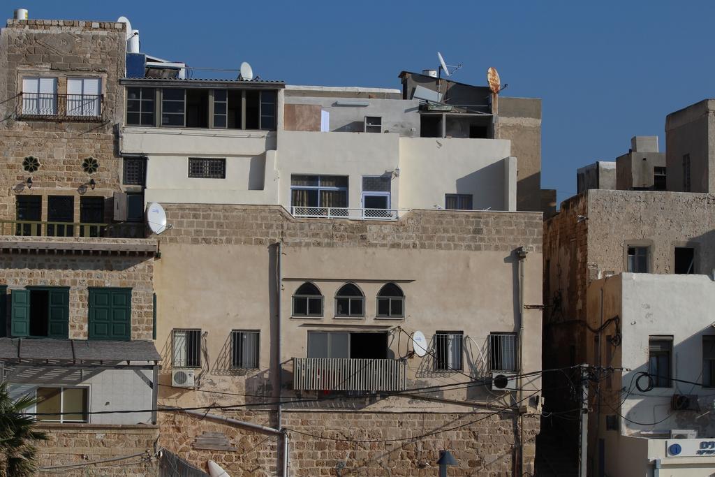 فندق نزار خوري فور هاوسينغ عكا المظهر الخارجي الصورة